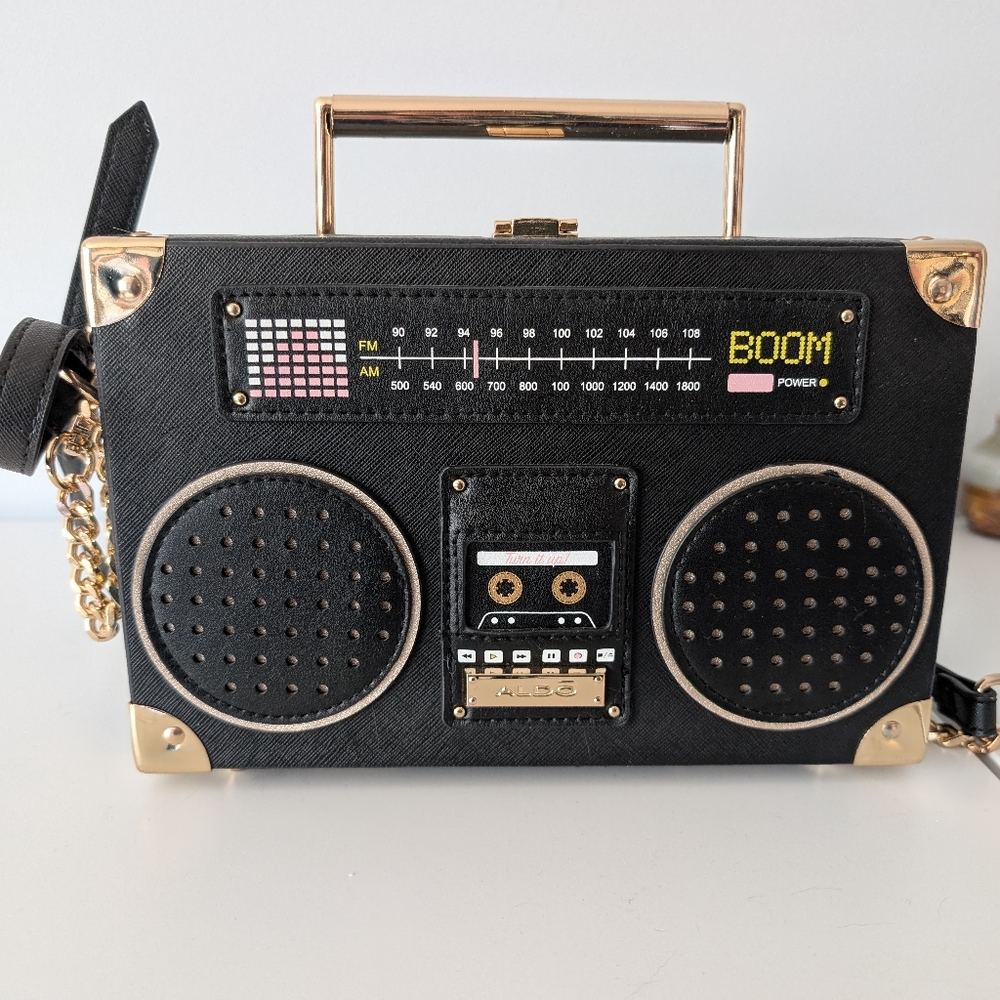 ALDO boom box radio bag
